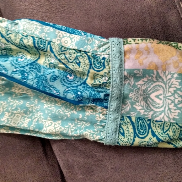 Long sleeved tunic - Picture 3 of 4